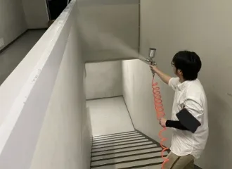 カビ取り・防カビ工程：防カビ処理・生育抑制のイメージ